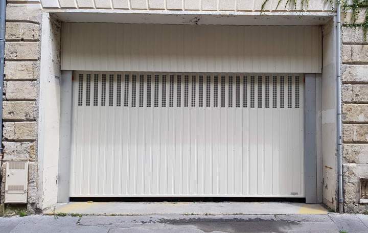 Porte de garage Gironde